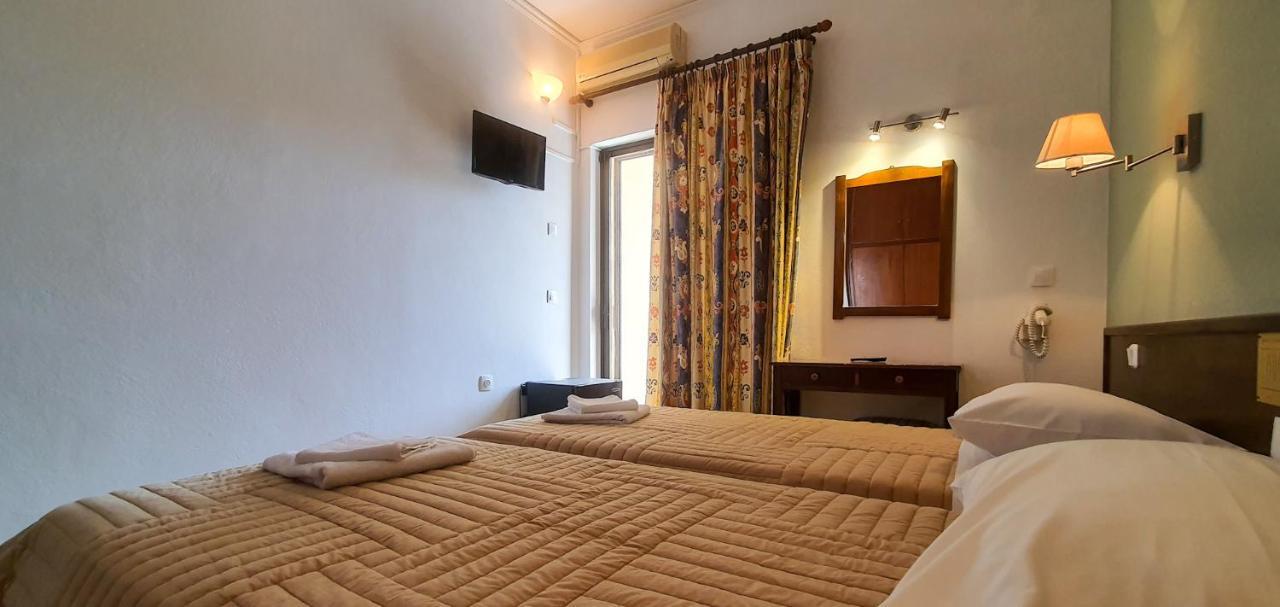 La Calma Hotel Dassia  Eksteriør billede