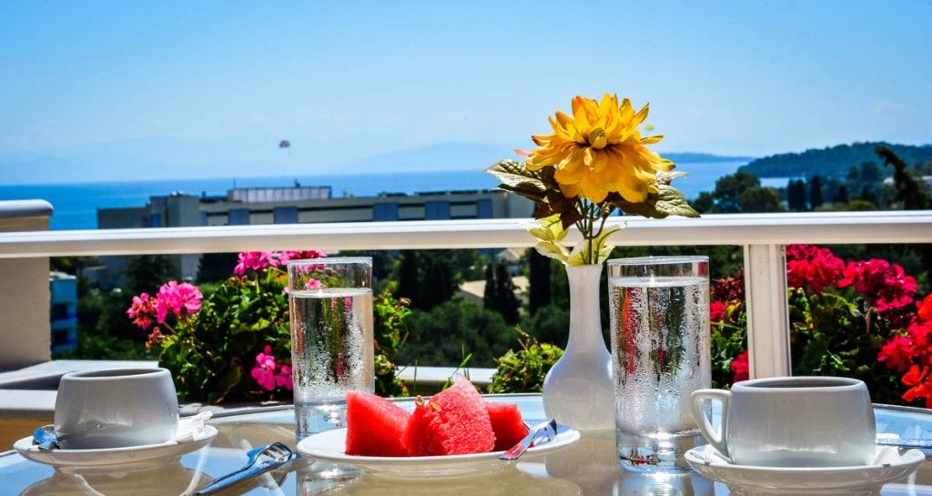 La Calma Hotel Dassia  Eksteriør billede