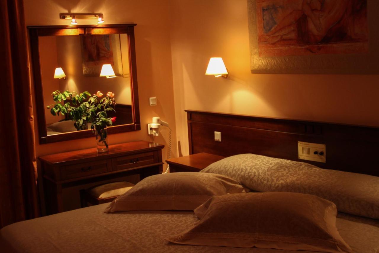 La Calma Hotel Dassia  Eksteriør billede
